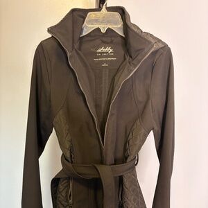 Mid-weight/mid-length  water-resistant, windproof Sebby jacket